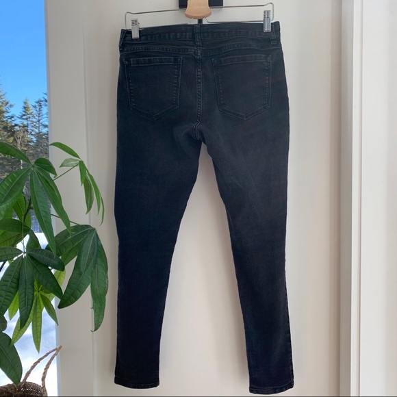 Banana Republic Black Jeggings - Picture 2 of 4